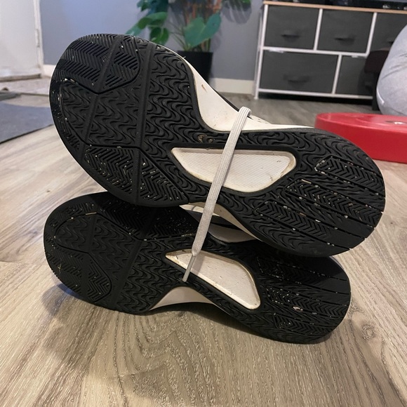 Adidas D Rose 773 III Basketball Shoes - Picture 6 of 6